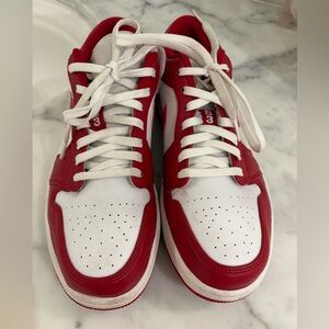 Jordan 1 Low Red White